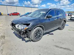 KNMAT2MT6HP501229 2017 NISSAN ROGUE