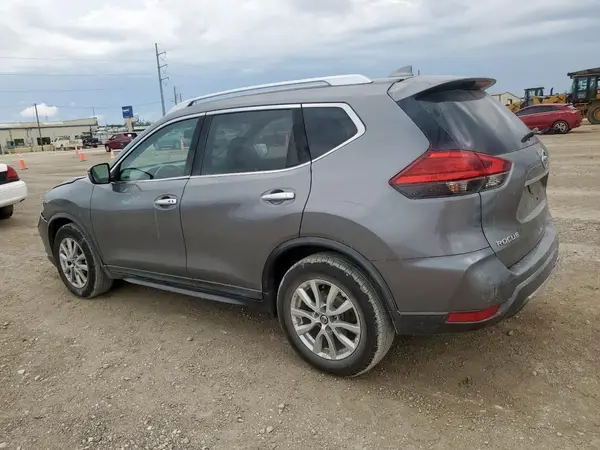 KNMAT2MT6HP510142 2017 NISSAN ROGUE - Image 2