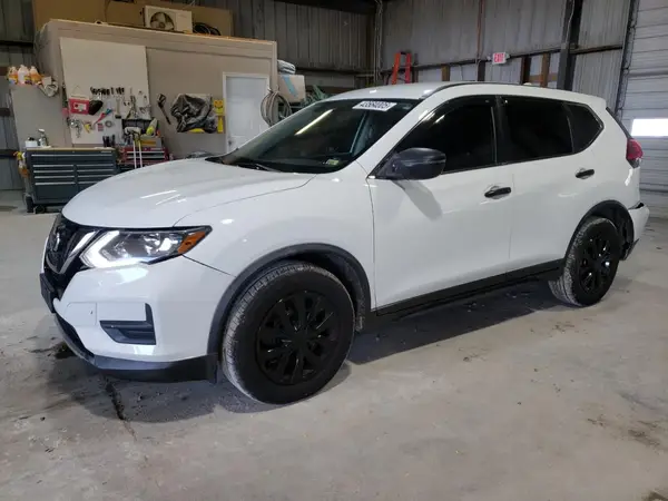 KNMAT2MT6HP511033 2017 NISSAN ROGUE - Image 1