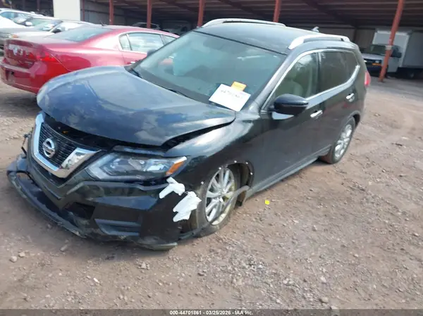 KNMAT2MT6HP511470 2017 NISSAN ROGUE - Image 2