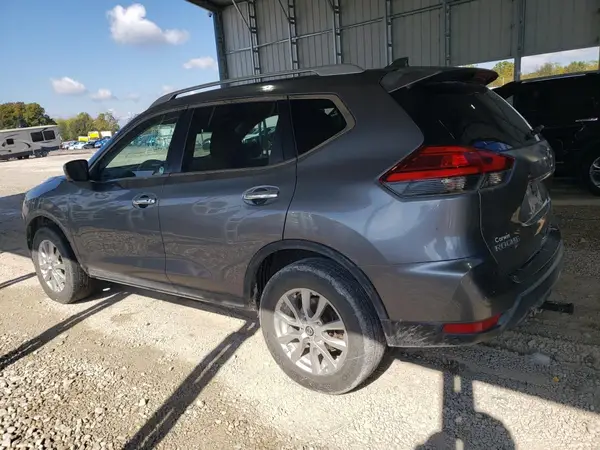 KNMAT2MT6HP520816 2017 NISSAN ROGUE - Image 2