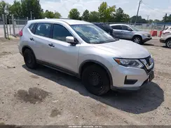 KNMAT2MT6HP533131 2017 NISSAN ROGUE