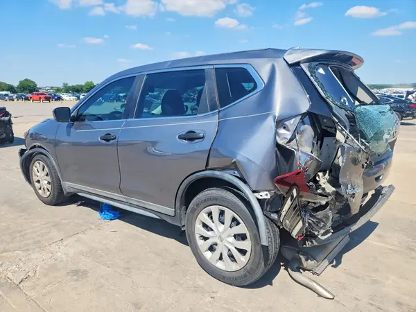 KNMAT2MT6HP542329 2017 NISSAN ROGUE - Image 2