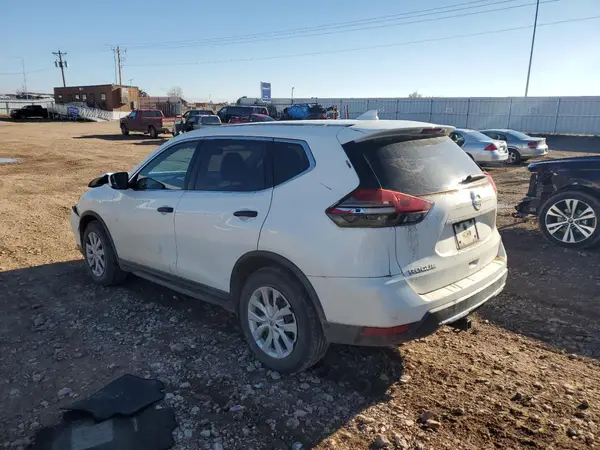 KNMAT2MT6HP544985 2017 NISSAN ROGUE - Image 2