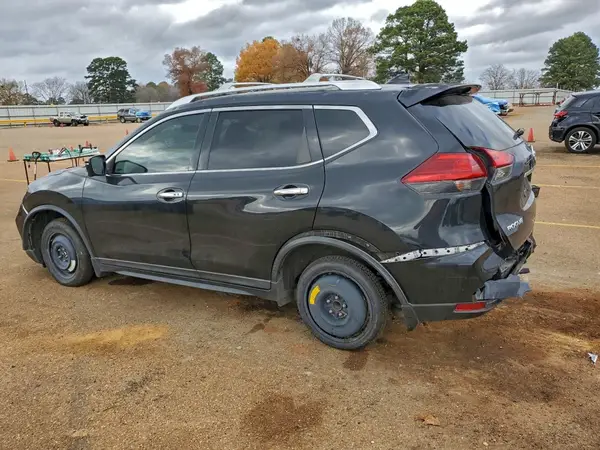KNMAT2MT6HP555307 2017 NISSAN ROGUE - Image 2