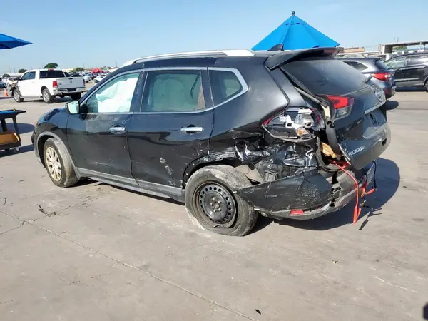 KNMAT2MT6HP578084 2017 NISSAN ROGUE - Image 2