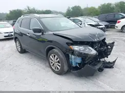 KNMAT2MT6HP578568 2017 NISSAN ROGUE