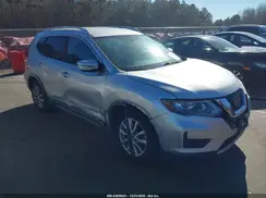 KNMAT2MT6HP587576 2017 NISSAN ROGUE