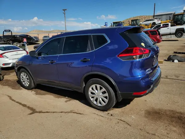 KNMAT2MT6HP587805 2017 NISSAN ROGUE - Image 2