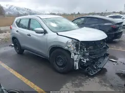 KNMAT2MT6HP599629 2017 NISSAN ROGUE