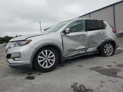 KNMAT2MT6HP606580 2017 NISSAN ROGUE