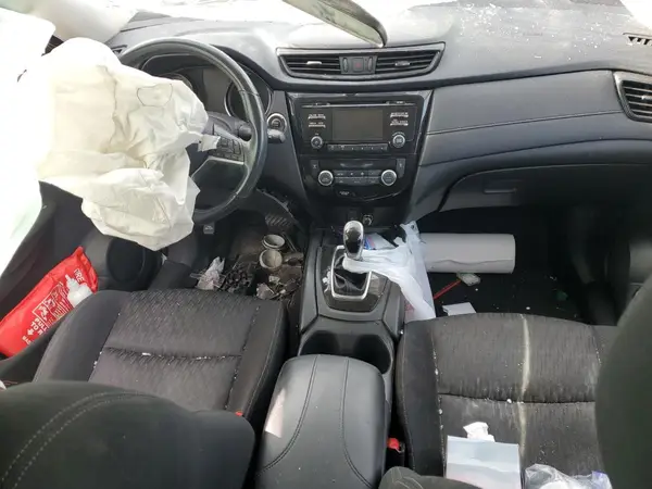 KNMAT2MT6HP612296 2017 NISSAN ROGUE - Image 8
