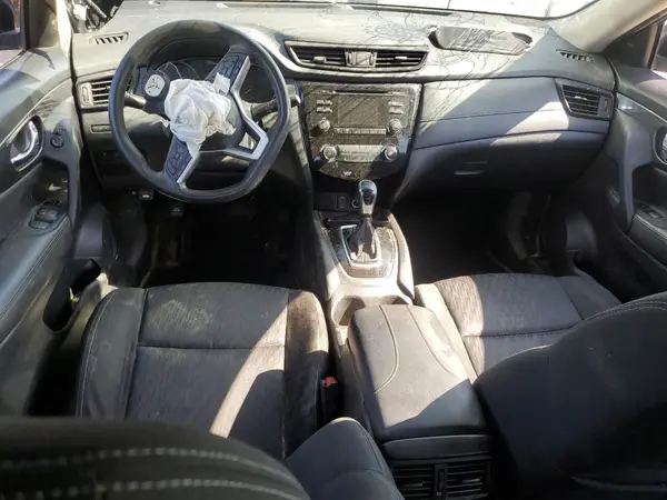 KNMAT2MT6HP613576 2017 NISSAN ROGUE - Image 8