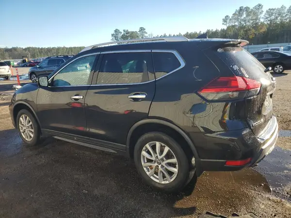 KNMAT2MT6HP617630 2017 NISSAN ROGUE - Image 2