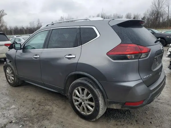 KNMAT2MT6JP504329 2018 NISSAN ROGUE - Image 2