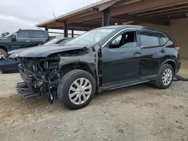 KNMAT2MT6JP504413 2018 NISSAN ROGUE - Image 1