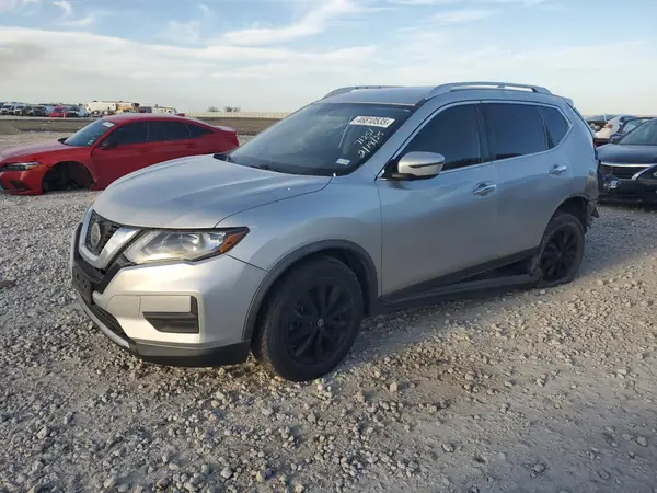 KNMAT2MT6JP506629 2018 NISSAN ROGUE - Image 1