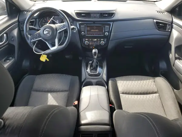 KNMAT2MT6JP507067 2018 NISSAN ROGUE - Image 8