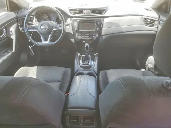 KNMAT2MT6JP507182 2018 NISSAN ROGUE - Image 8