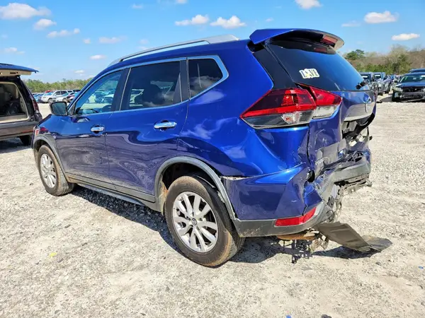 KNMAT2MT6JP508591 2018 NISSAN ROGUE - Image 2
