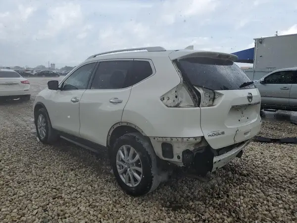 KNMAT2MT6JP512785 2018 NISSAN ROGUE - Image 2