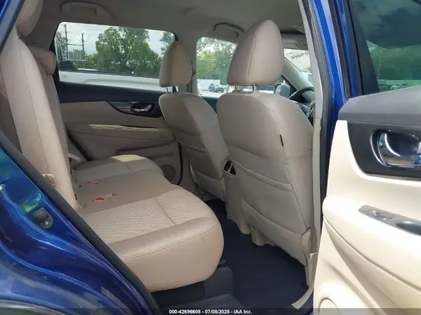 KNMAT2MT6JP513628 2018 NISSAN ROGUE - Image 8