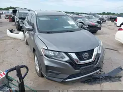 KNMAT2MT6JP517100 2018 NISSAN ROGUE