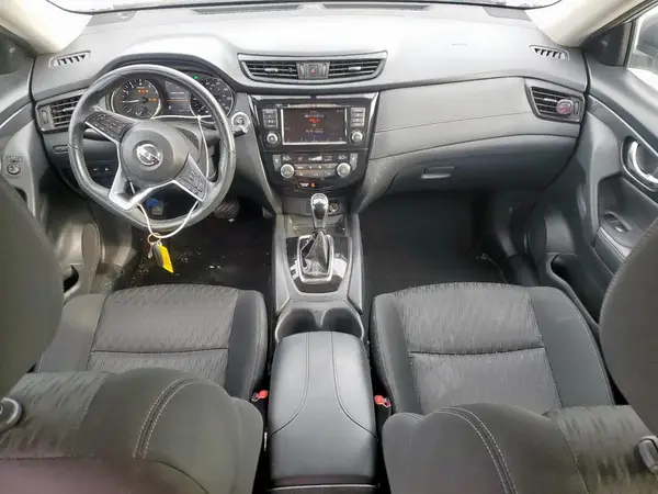 KNMAT2MT6JP518215 2018 NISSAN ROGUE - Image 8