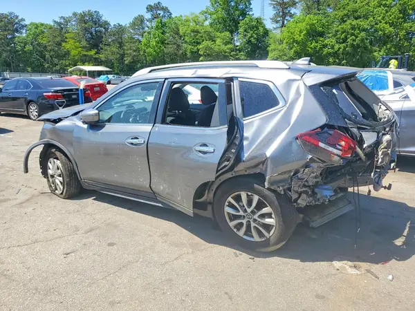 KNMAT2MT6JP518960 2018 NISSAN ROGUE - Image 2