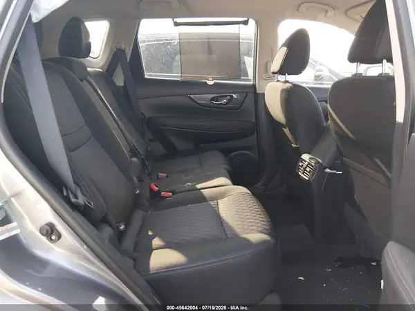 KNMAT2MT6JP520322 2018 NISSAN ROGUE - Image 8