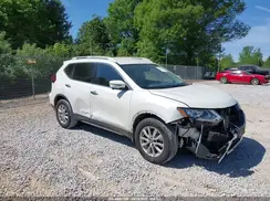 KNMAT2MT6JP531899 2018 NISSAN ROGUE