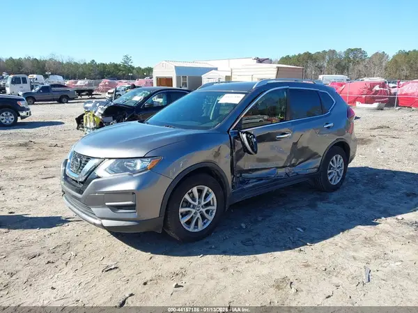 KNMAT2MT6JP532230 2018 NISSAN ROGUE - Image 2