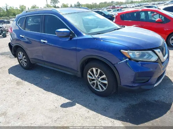 KNMAT2MT6JP539856 2018 NISSAN ROGUE - Image 1
