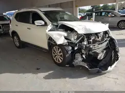 KNMAT2MT6JP542451 2018 NISSAN ROGUE