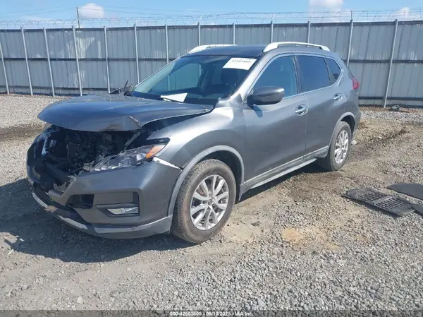KNMAT2MT6JP544085 2018 NISSAN ROGUE - Image 2