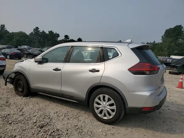KNMAT2MT6JP545236 2018 NISSAN ROGUE - Image 2