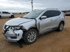 KNMAT2MT6JP563431 2018 NISSAN ROGUE
