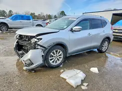 KNMAT2MT6JP564661 2018 NISSAN ROGUE