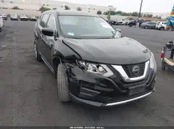 KNMAT2MT6JP573599 2018 NISSAN ROGUE