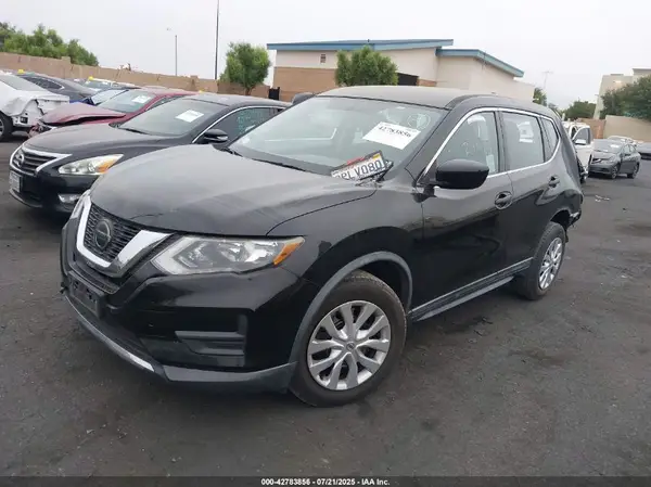 KNMAT2MT6JP573599 2018 NISSAN ROGUE - Image 2