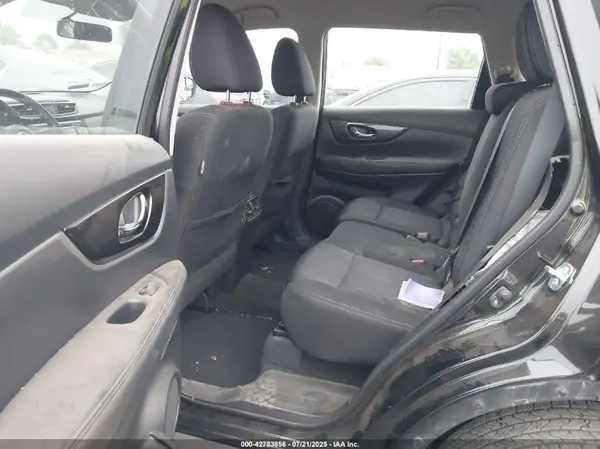 KNMAT2MT6JP573599 2018 NISSAN ROGUE - Image 8