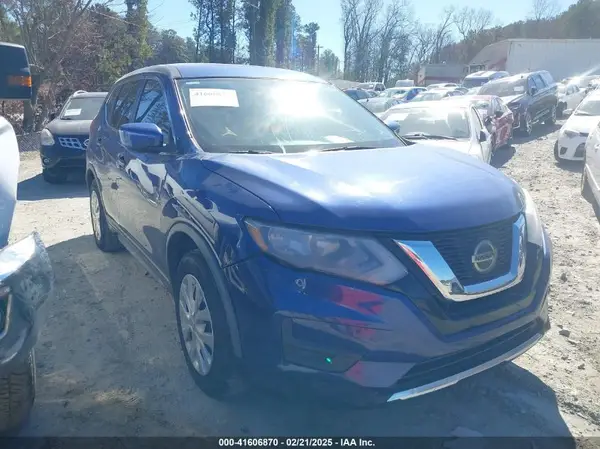 KNMAT2MT6JP573649 2018 NISSAN ROGUE - Image 1