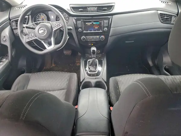 KNMAT2MT6JP577717 2018 NISSAN ROGUE - Image 8