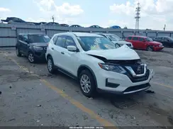 KNMAT2MT6JP581296 2018 NISSAN ROGUE