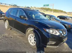 KNMAT2MT6JP582884 2018 NISSAN ROGUE