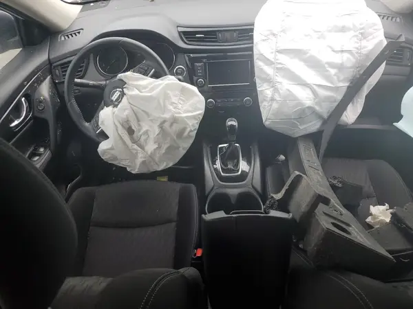 KNMAT2MT6JP583498 2018 NISSAN ROGUE - Image 8