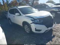 KNMAT2MT6JP587762 2018 NISSAN ROGUE