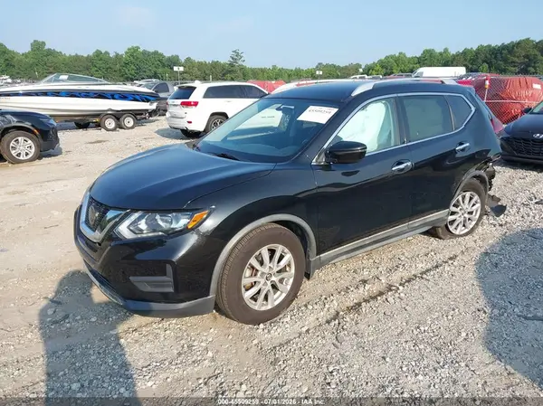KNMAT2MT6JP596039 2018 NISSAN ROGUE - Image 2
