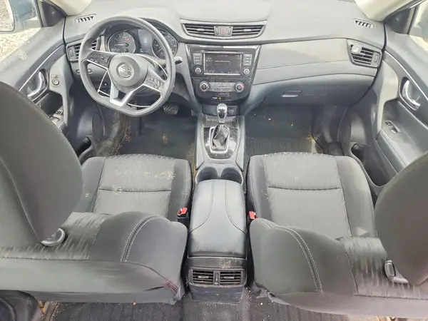 KNMAT2MT6JP599278 2018 NISSAN ROGUE - Image 8