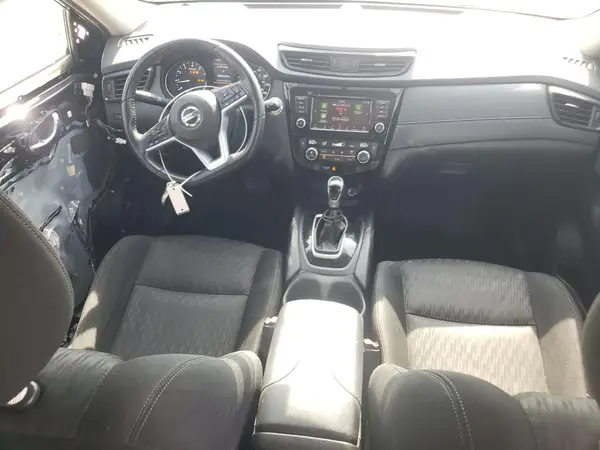 KNMAT2MT6JP605502 2018 NISSAN ROGUE - Image 8